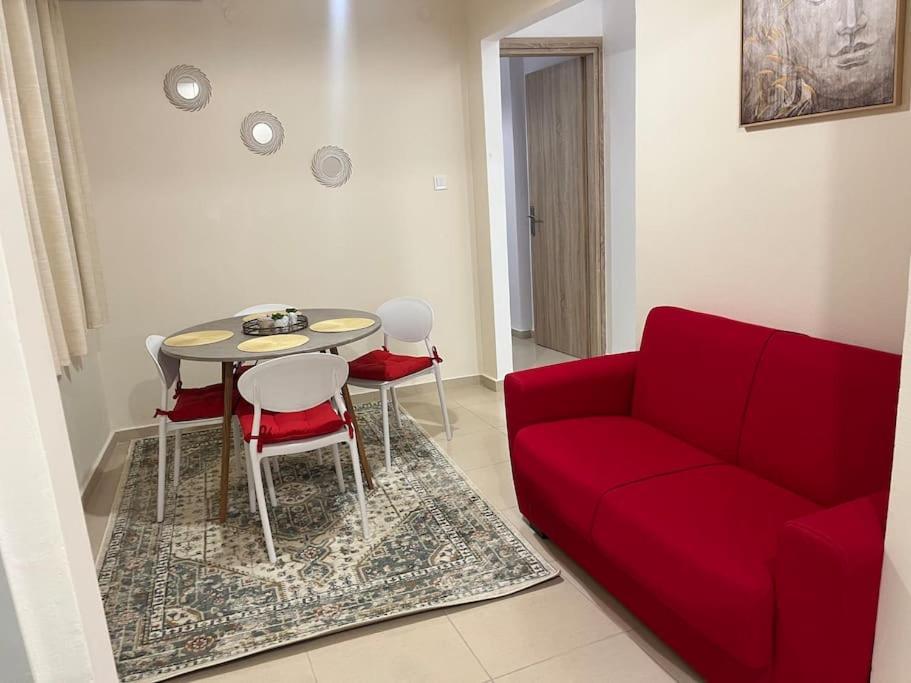 Elena S Apartment Мегара Экстерьер фото